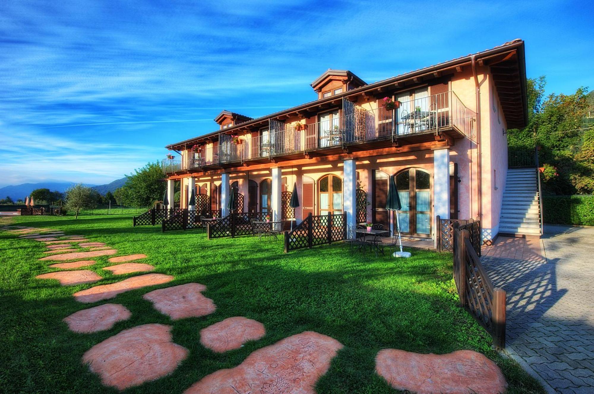 Agriturismo Alla Poncia Граведона Экстерьер фото